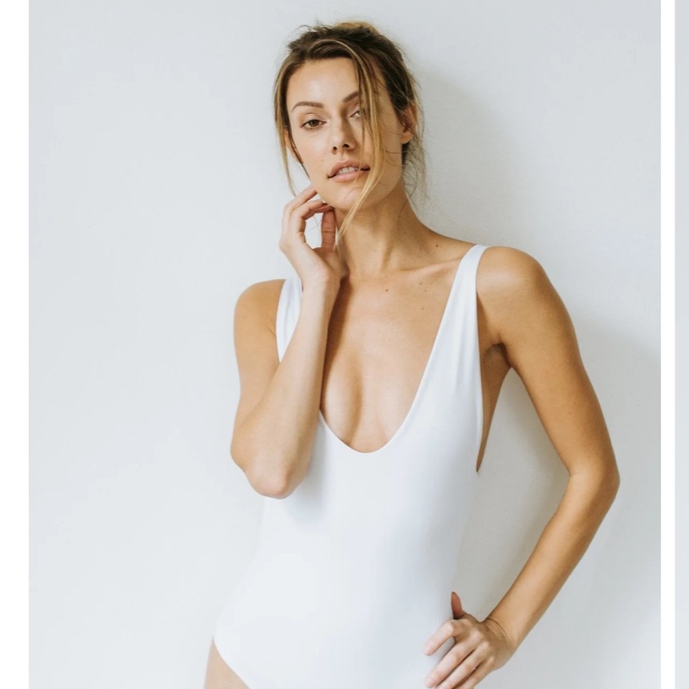 Londre minimalist swimsuit- size small